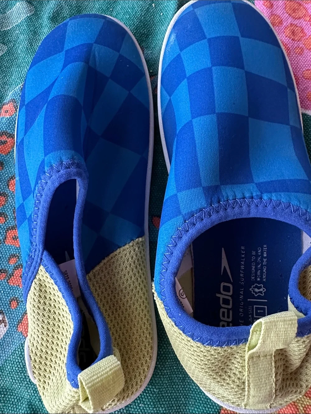 Speedo Kids Blue Checkered Slip-On Water Shoes with Yellow Accents sz 13-1